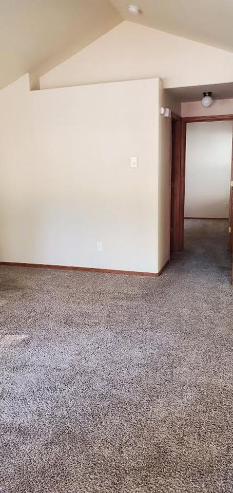 6708 Camellia Ct - Photo 2 of 14