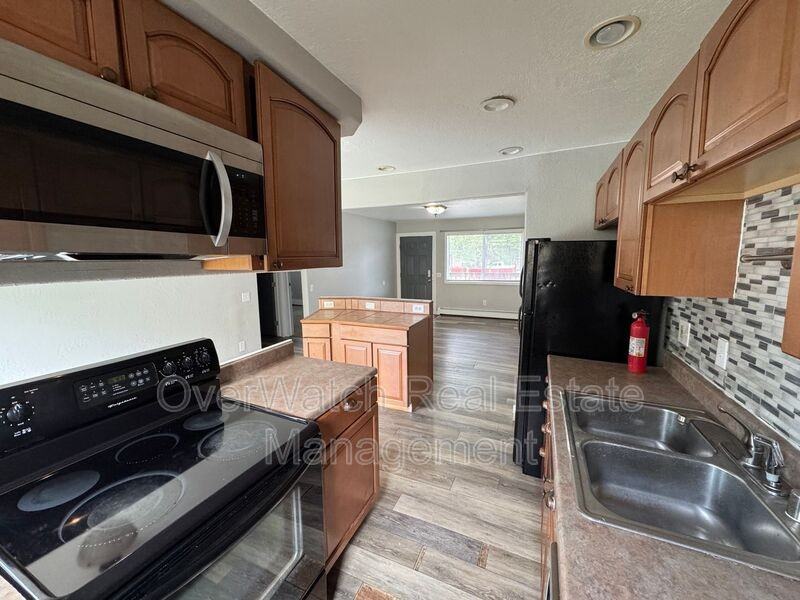 9130 Washburn St #2 - Photo 3 of 8