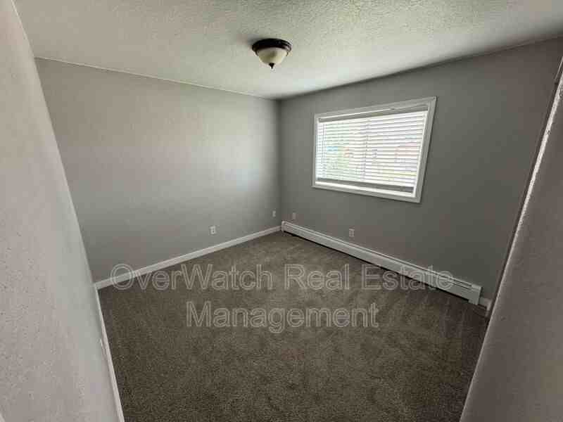 9130 Washburn St #2 - Photo 6 of 8