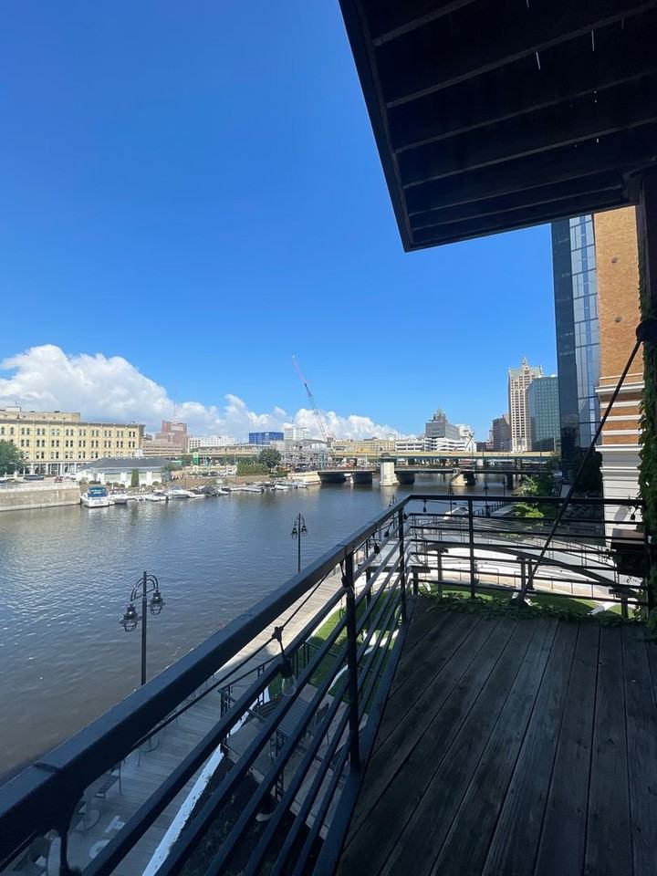 Riverview Lofts - Photo 3 of 28
