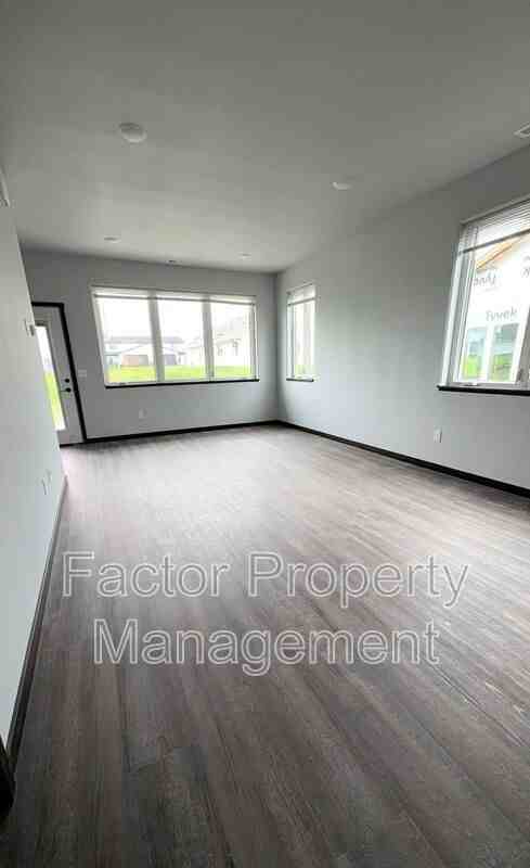 3110 Noble Dr - Photo 5 of 12