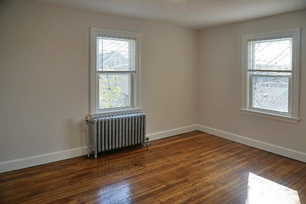 95 Adams St #9 - Photo 5 of 7
