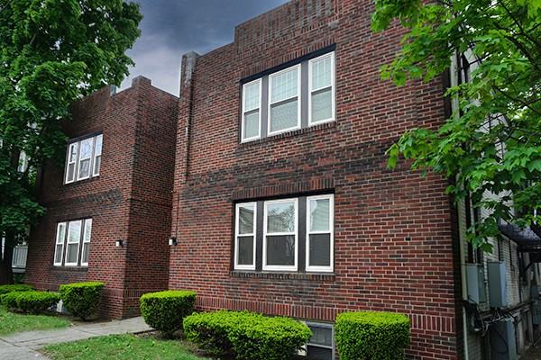 95 Adams St #9 - Photo 7 of 7