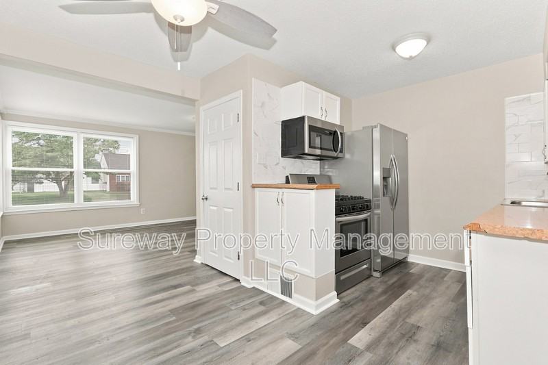 208 Knight Ave - Photo 5 of 15