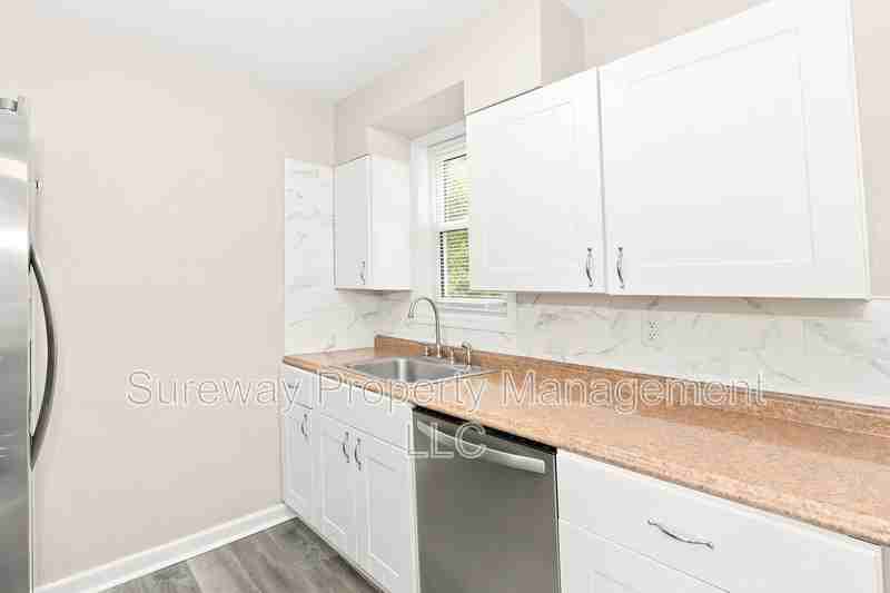 208 Knight Ave - Photo 7 of 15