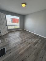 featured image of 260 Lansdowne St W