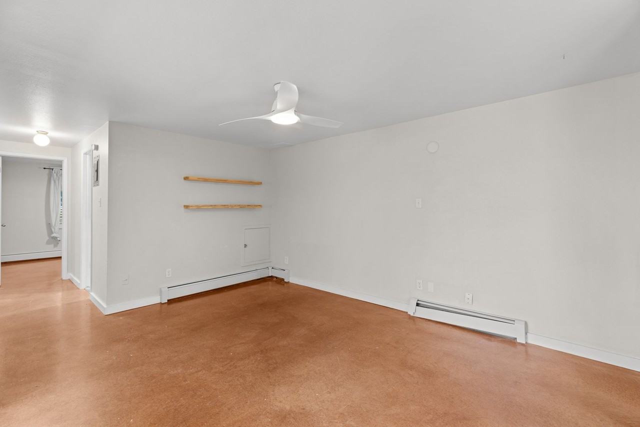 625 Pearl St #1 - Photo 7 of 18