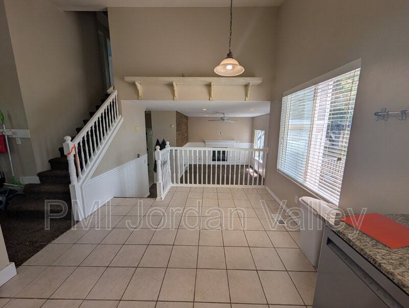 14392 S Dreamfield Dr - Photo 7 of 15