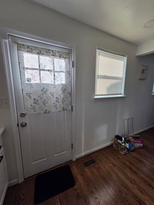 6607 Hansford St - Photo 3 of 7