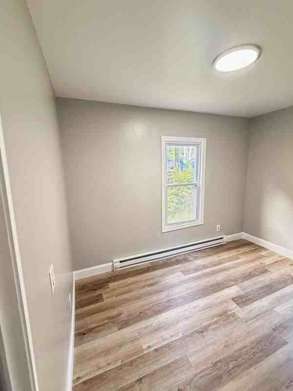 278 Willow St ##1 - Photo 3 of 8