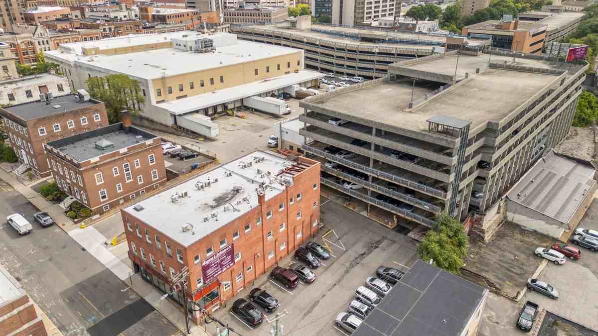 61 Field St ##101 - Photo 3 of 3