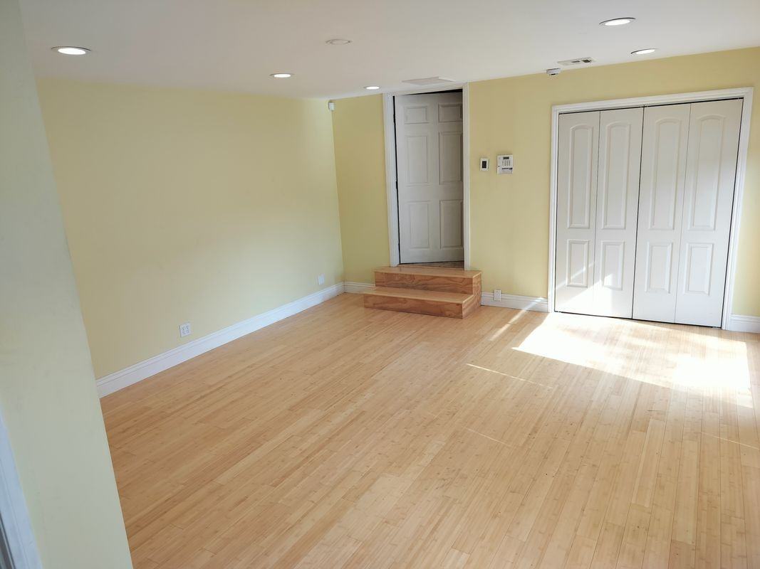 4613 S Van Ness Ave - Photo 4 of 4