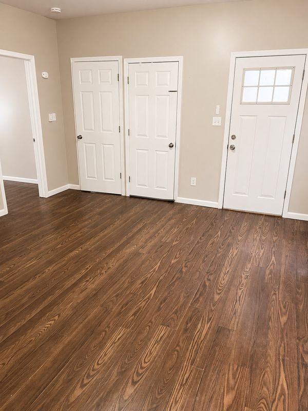 743 E Grape St ##1 - Photo 2 of 10
