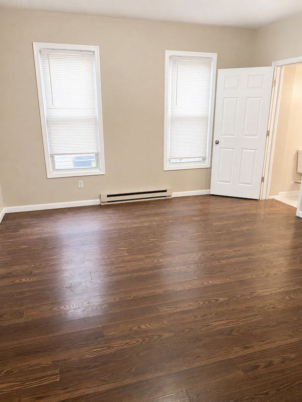 743 E Grape St ##1 - Photo 3 of 10
