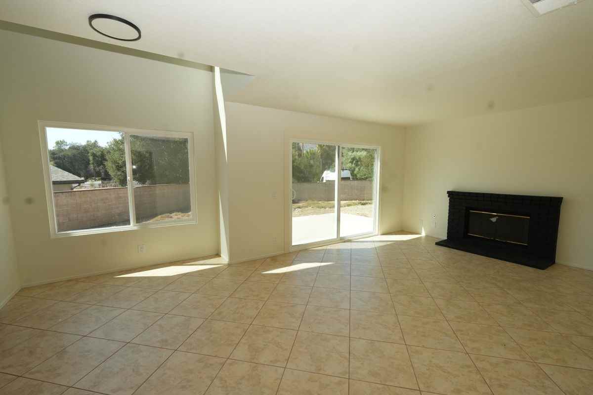 103 Crystal Springs Rd - Photo 5 of 29