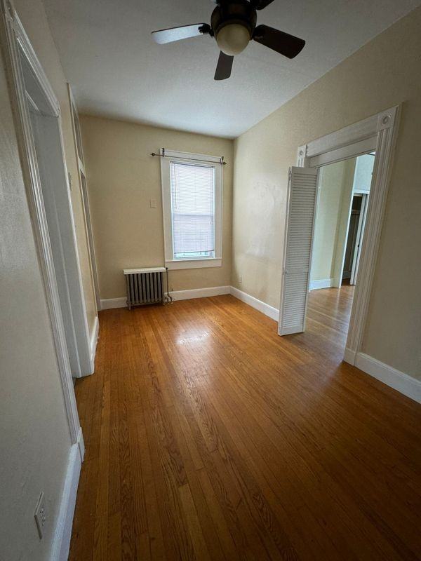 107 Poplar St ##2 - Photo 6 of 7