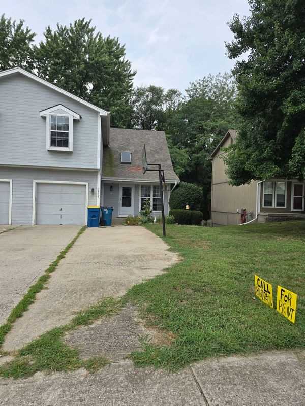 1853 Chickadee Dr - Photo 2 of 17