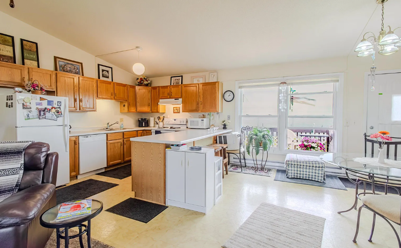 2406 Hill Ave #3 - Photo 2 of 19
