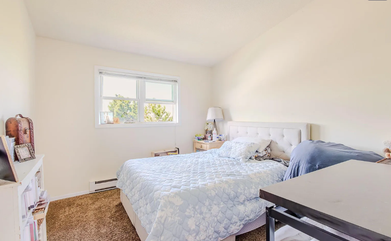 2406 Hill Ave #3 - Photo 5 of 19