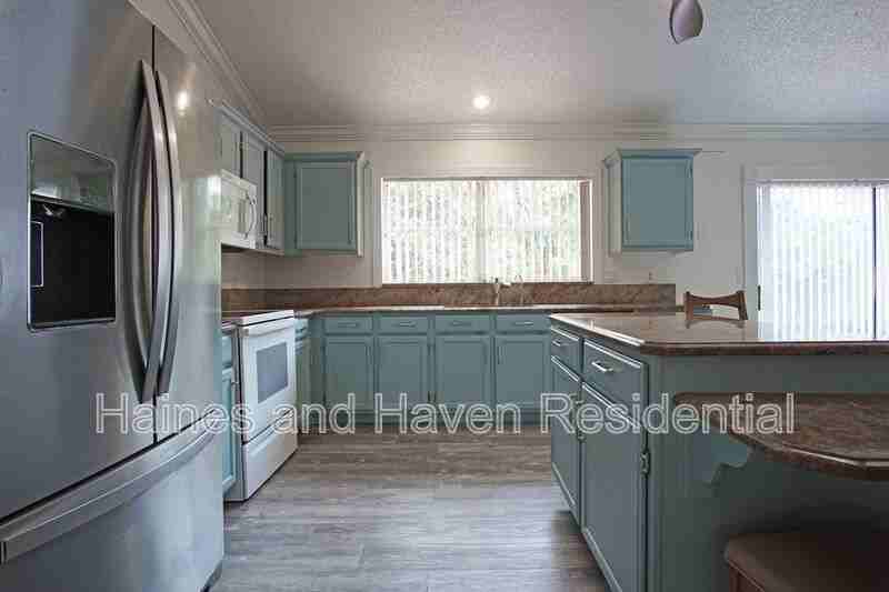 4645 Saddle Creek Pl - Photo 7 of 46