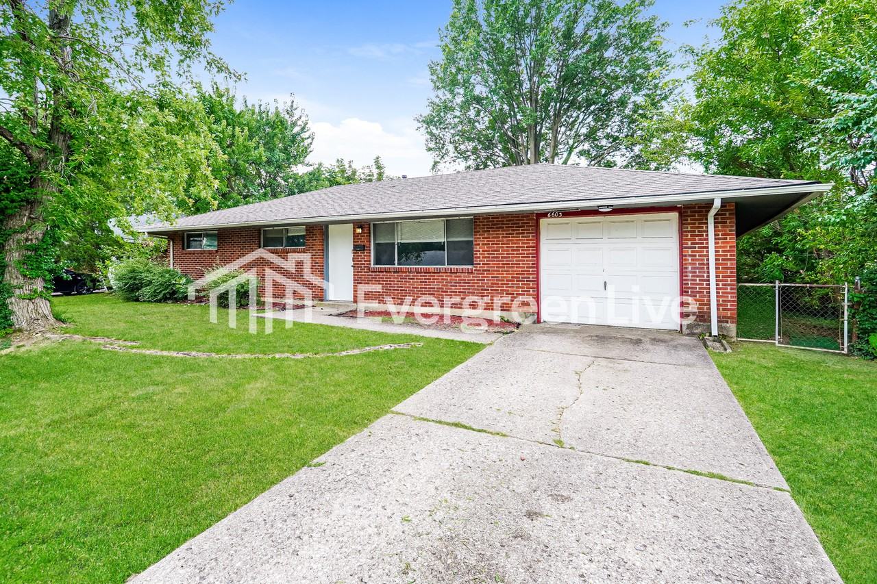 6603 Penick Dr - Photo 2 of 15