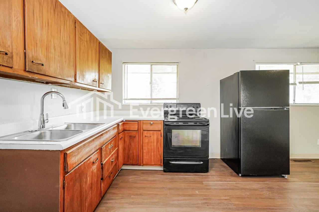 6603 Penick Dr - Photo 7 of 15