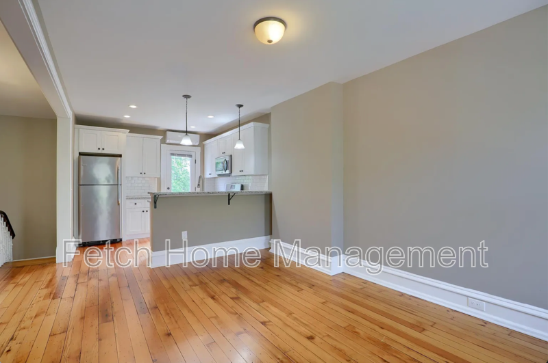 28 E Vine St #2 - Photo 6 of 17