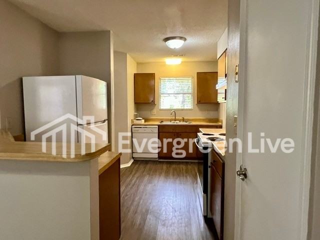 103 Barnsbury Ct - Photo 5 of 13
