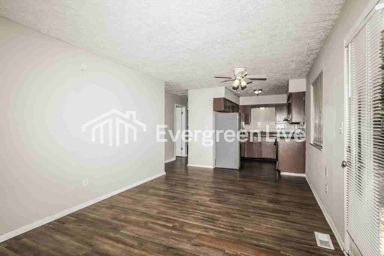 1435 W Edgewood Ave - Photo 3 of 15
