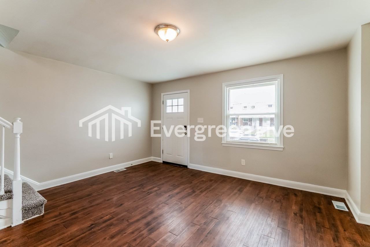 146 Riverthorn Rd - Photo 3 of 15