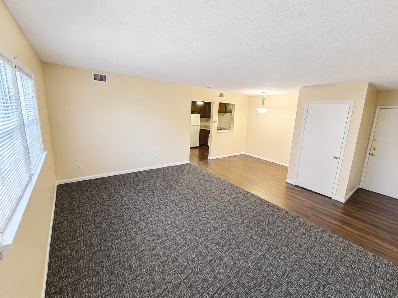 Newly Upgraded 1BR/ Pet Friendly/ Laundry/ Near U of L - Photo 2 of 39