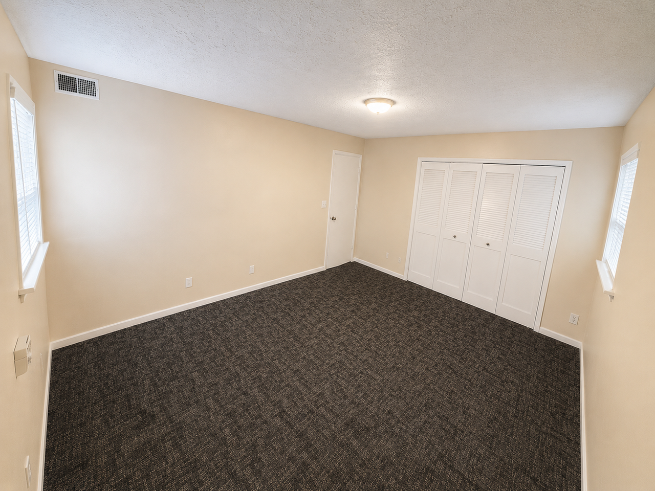 Newly Upgraded 1BR/ Pet Friendly/ Laundry/ Near U of L - Photo 7 of 39