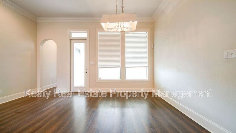 204 Sleepy Brook Rd - Photo 4 of 21