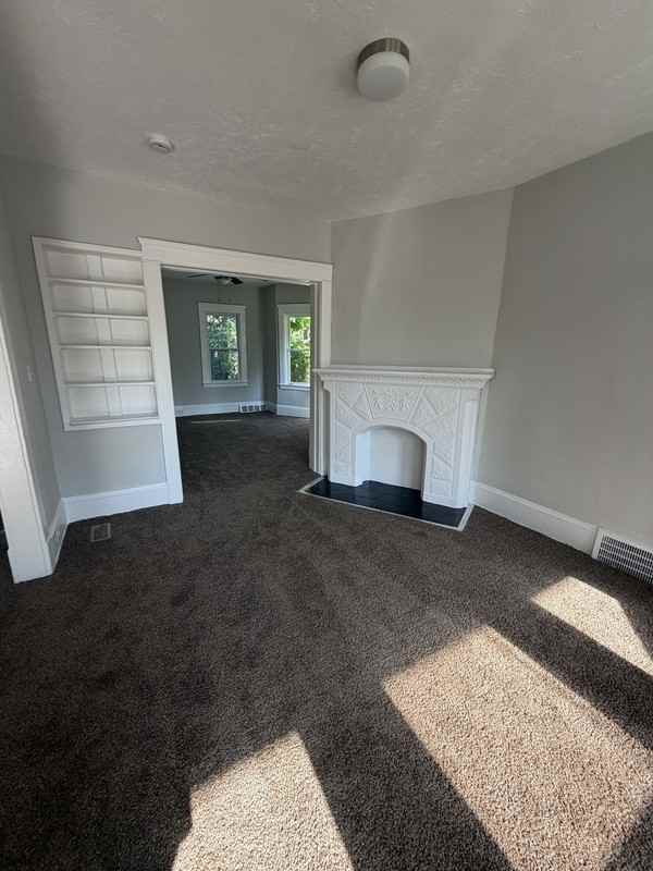 631 E 113th St - Photo 3 of 10