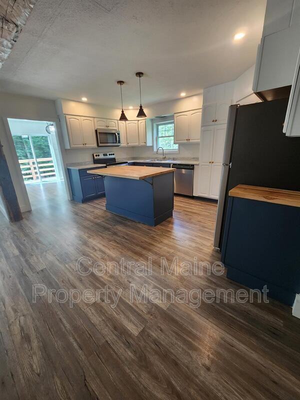 109 S Reynolds Rd - Photo 7 of 35