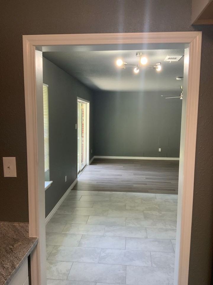 904 Sublett Ave - Photo 4 of 12