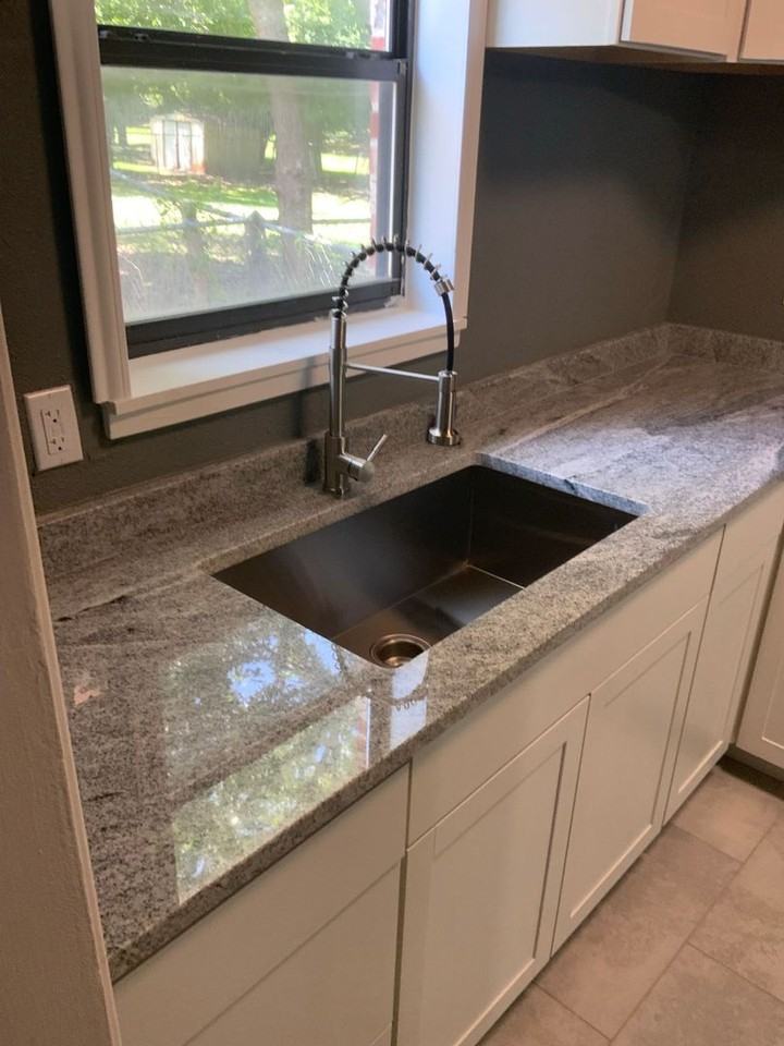 904 Sublett Ave - Photo 6 of 12