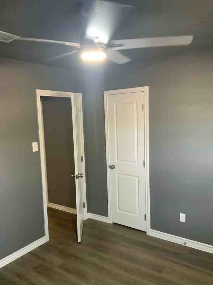 904 Sublett Ave - Photo 7 of 12