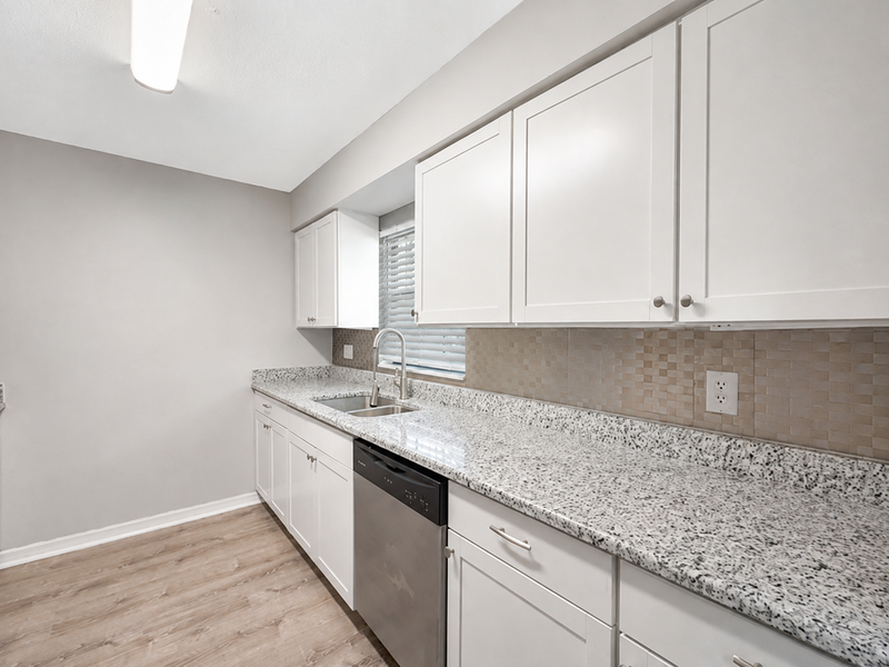 500 9th Ave S - Photo 7 of 22