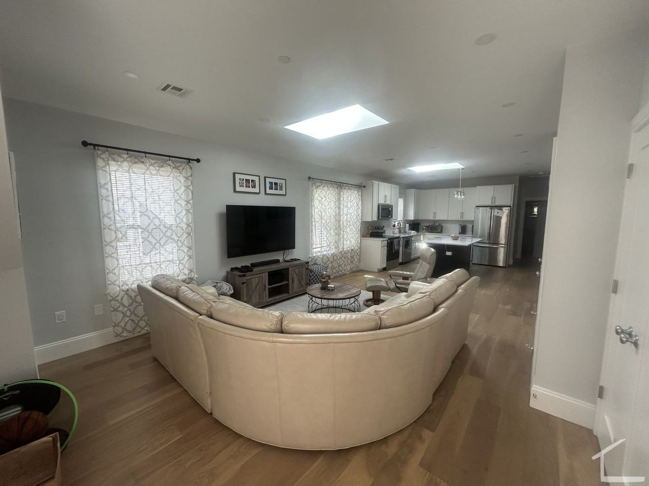 53 Fairbanks St - Photo 2 of 9