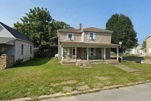 featured image of 124 E Taylor St