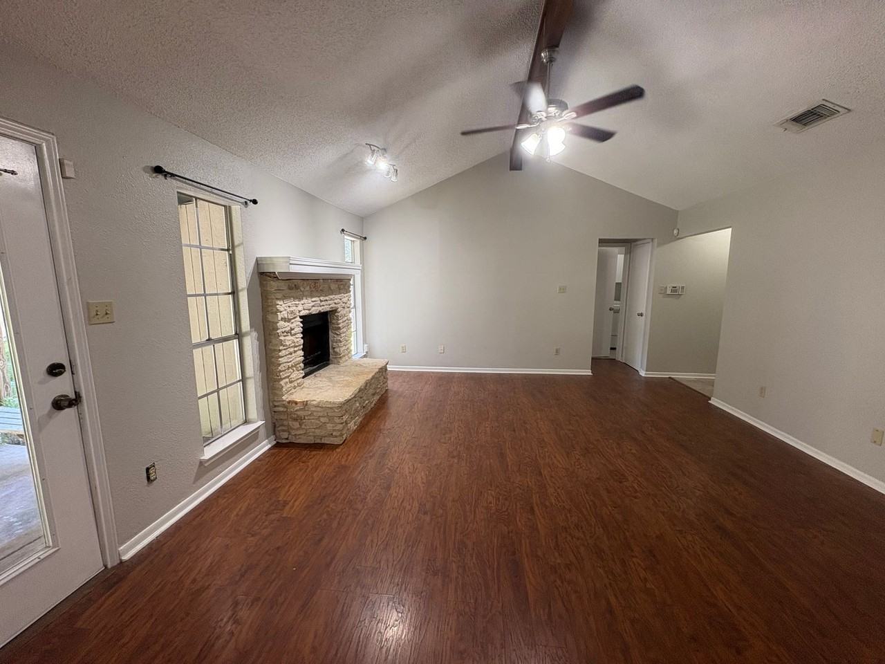 2304 Silver Spur - Photo 3 of 25