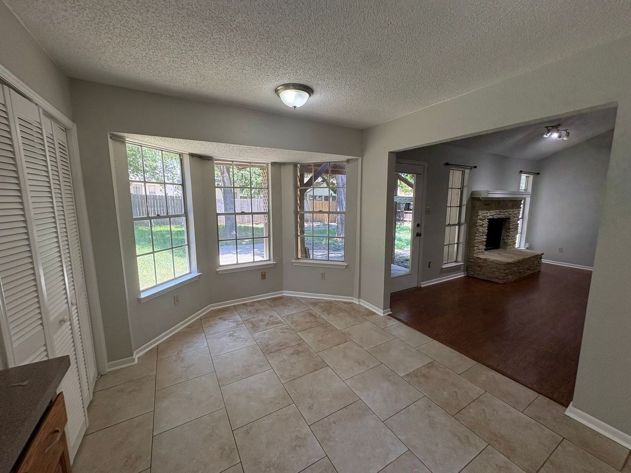 2304 Silver Spur - Photo 4 of 25