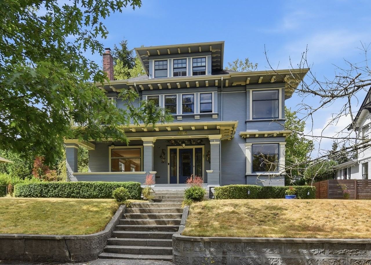 3316 Grand Ave