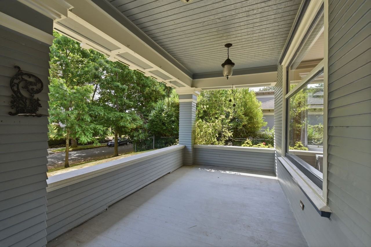 3316 Grand Ave - Photo 2 of 25