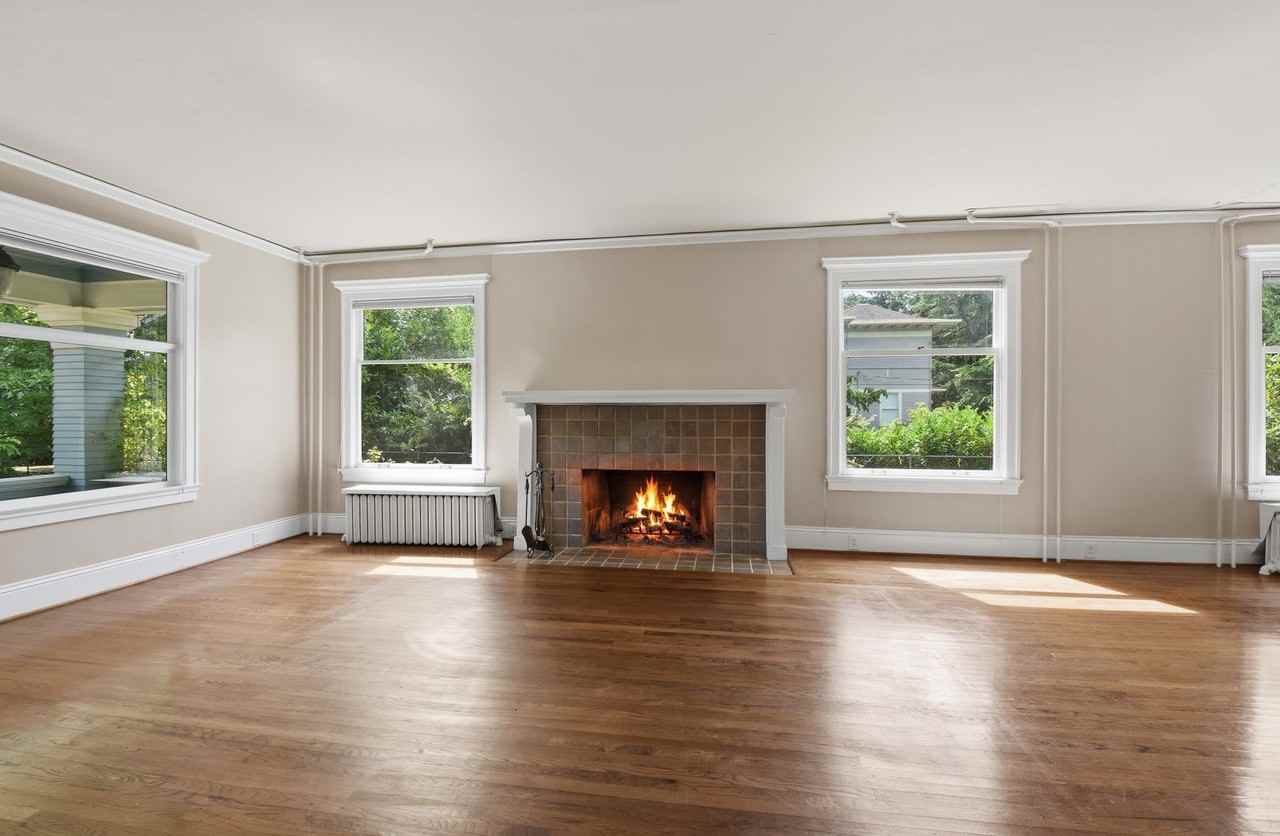 3316 Grand Ave - Photo 4 of 25