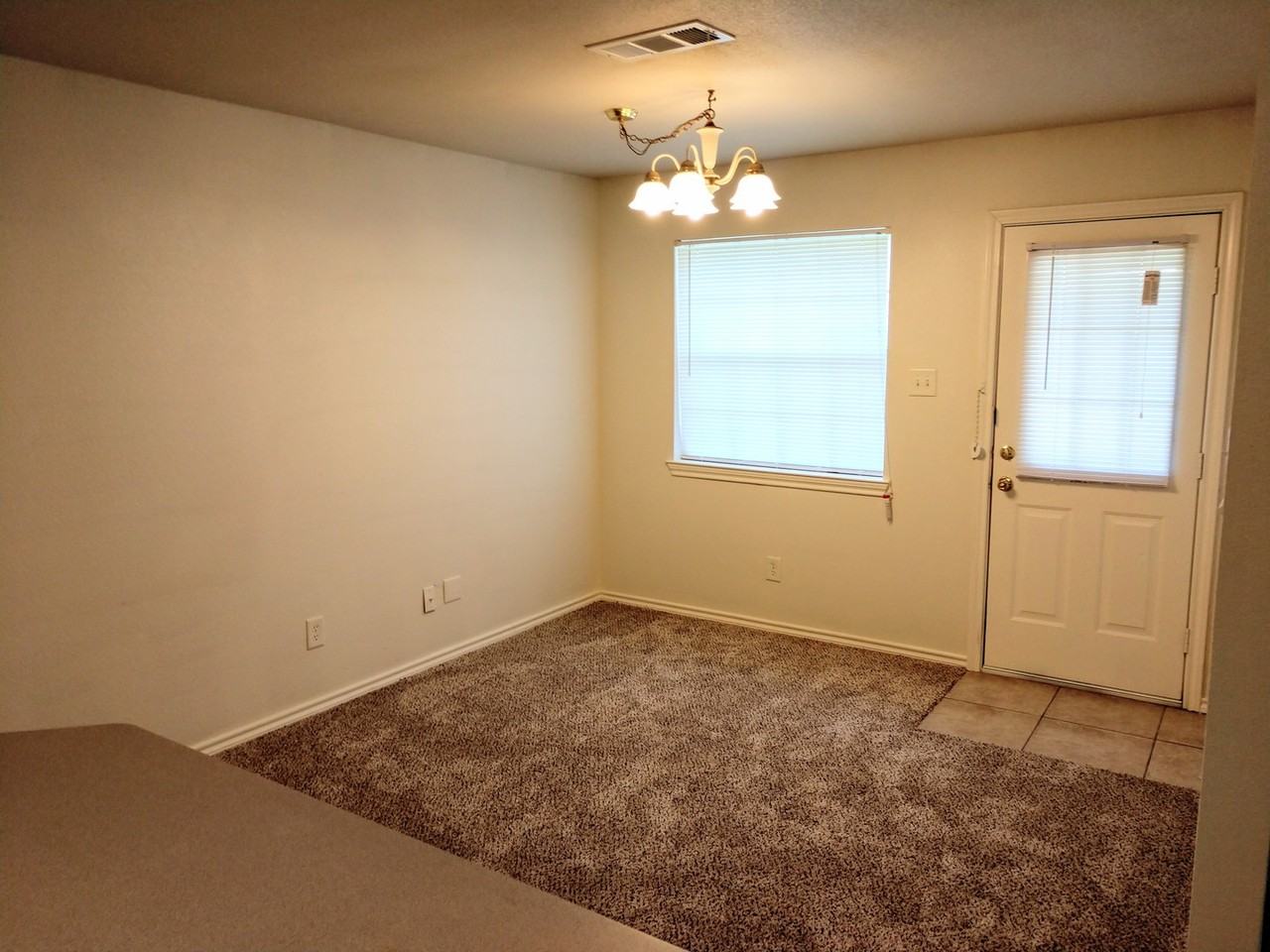 3908 Stuart Rd - Photo 3 of 21