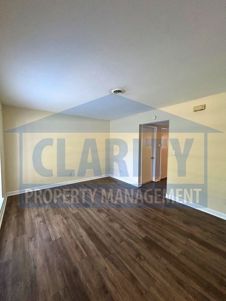 322 20th St Ne - Photo 4 of 19