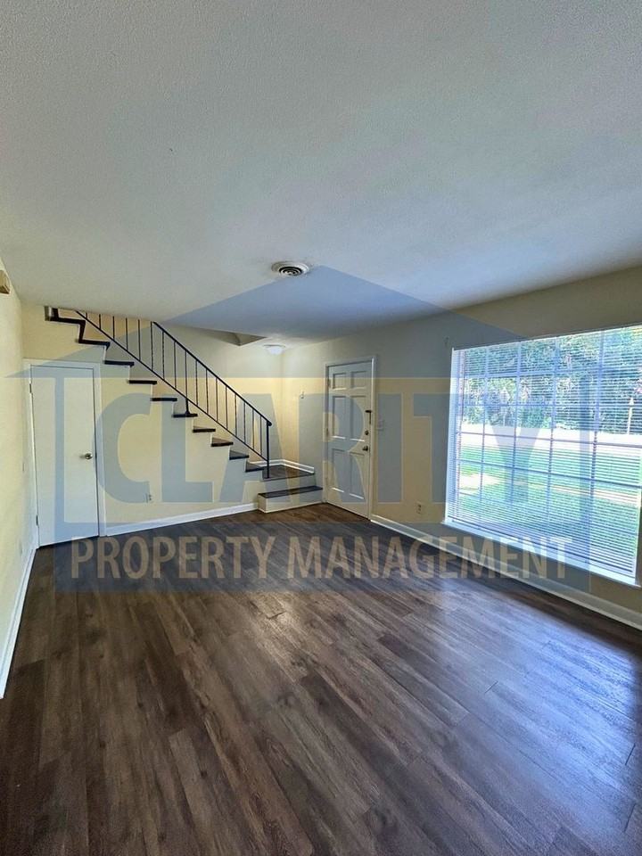 322 20th St Ne - Photo 5 of 19