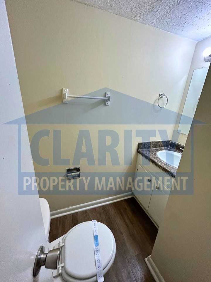 322 20th St Ne - Photo 6 of 19